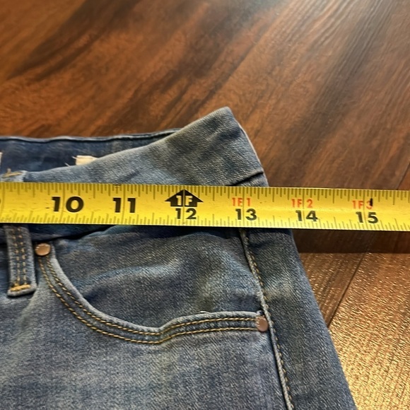PacSun in Push Up Jeggings size 25- Light Wash, Slightly Distressed - Picture 9 of 12
